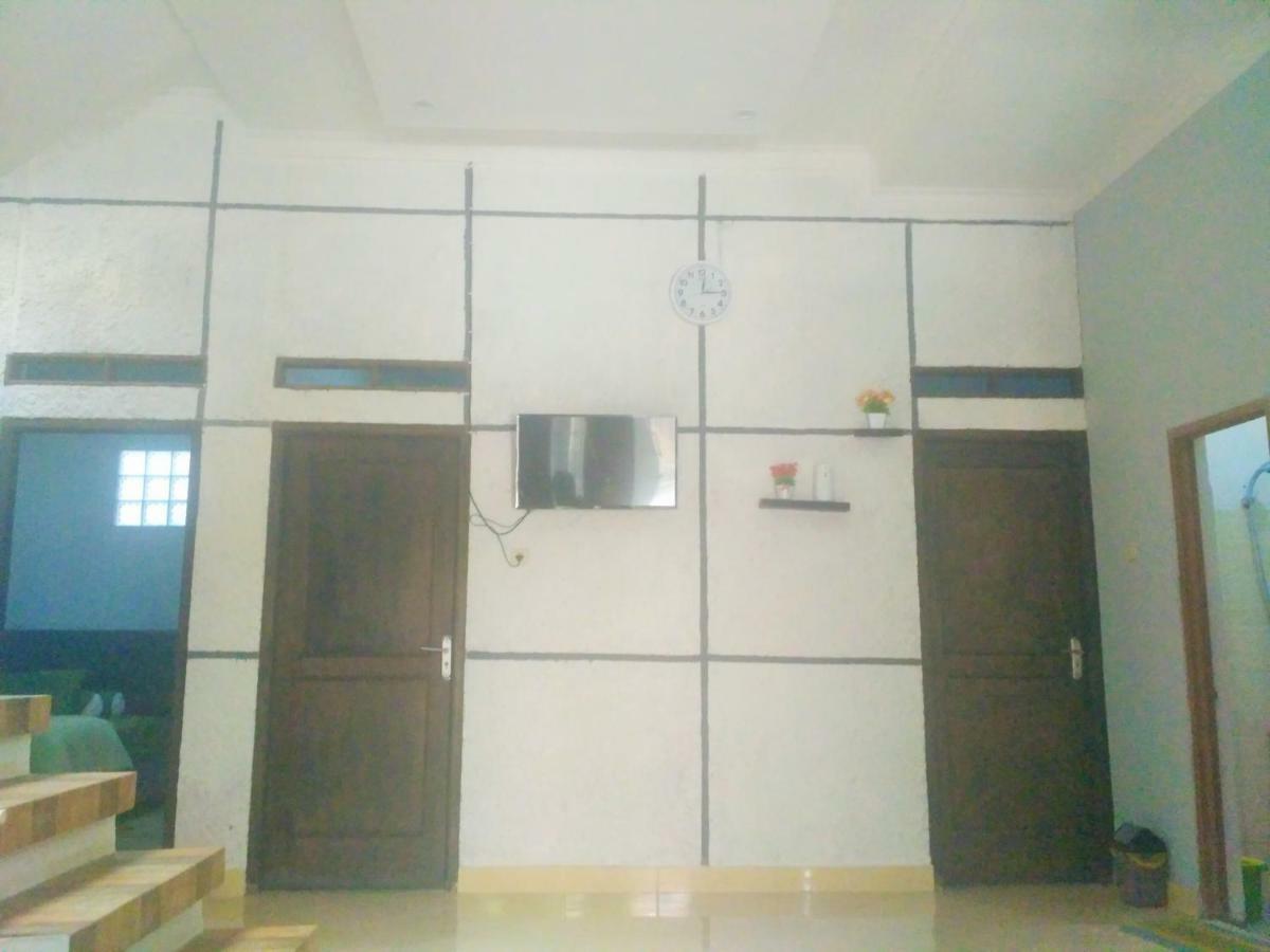 Homestay Bumi Asri III Cikutra Bandung Zewnętrze zdjęcie